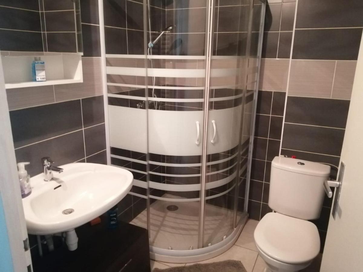 Location D'Appartement Entierement Meuble Pres De Geneve Annemasse Exteriör bild
